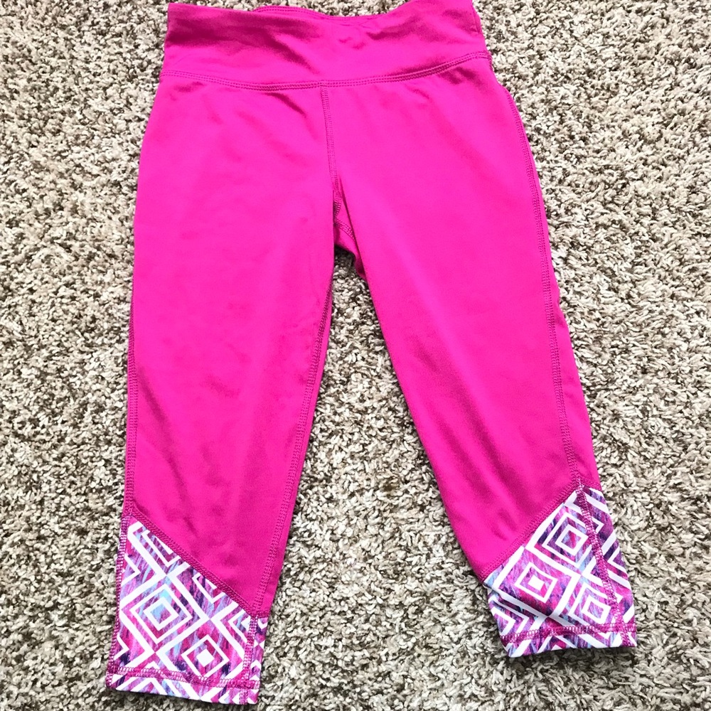 Pink capris.